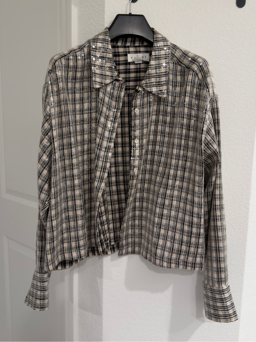 Velvet by Graham & Spencer Black and Cream sequins blouse